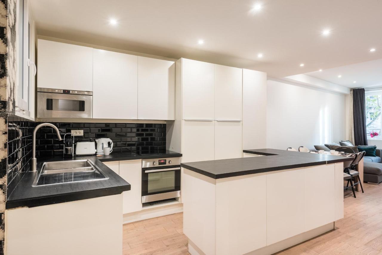 Spacious Apartment-2Br-4P-Boulevard Saint-Germain Paris Exteriör bild